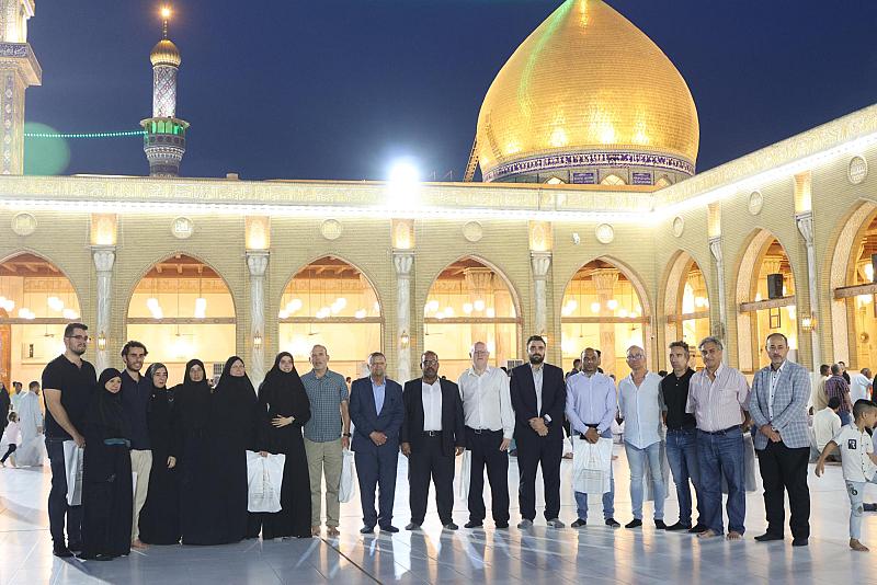 العتبة العباسية تنظم زيارة للوفد الأسباني للمراقد الدينية في النجف