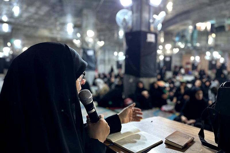 شعبة التوجيه الديني النسوي تقدم خدمة الاستفتاءات الشرعية لزائرات الأربعين