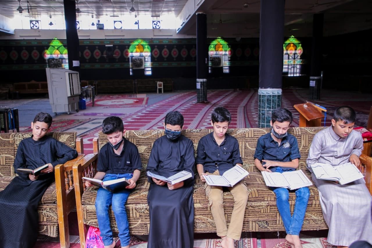 حفظة الكتاب العزيز في قضاء الشامية يواصلون دروسهم على وفق آلية وضعها معهد القرآن الكريم