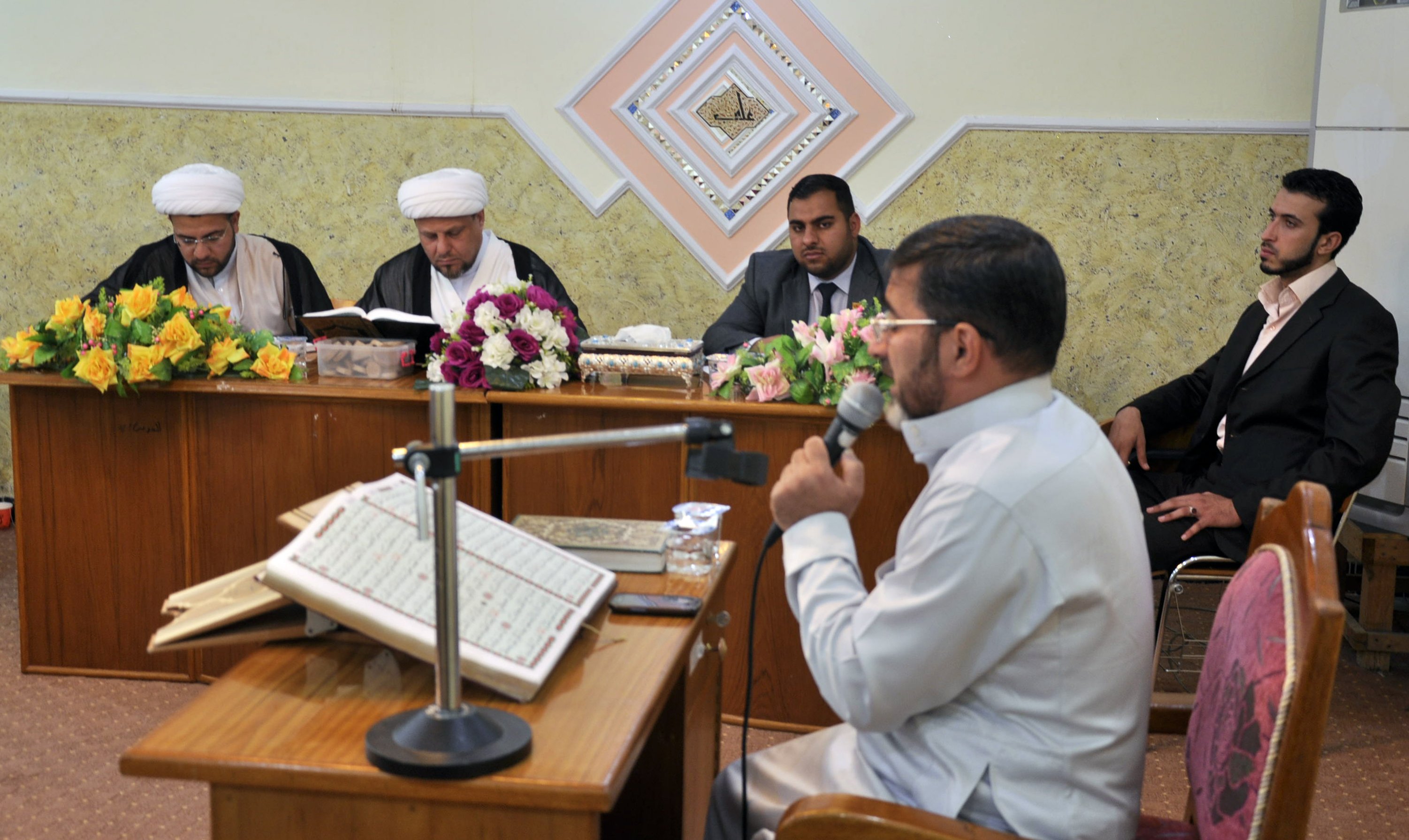 معهدُ القرآن الكريم يجري اختباره السّنويّ 