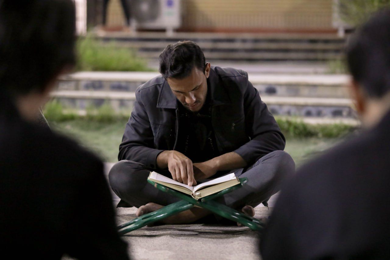 ضمن سلسلة برامجه الرمضانية .. المَجمَع العلميّ ينظم ختمة قرآنية لطلبة جامعة كربلاء
