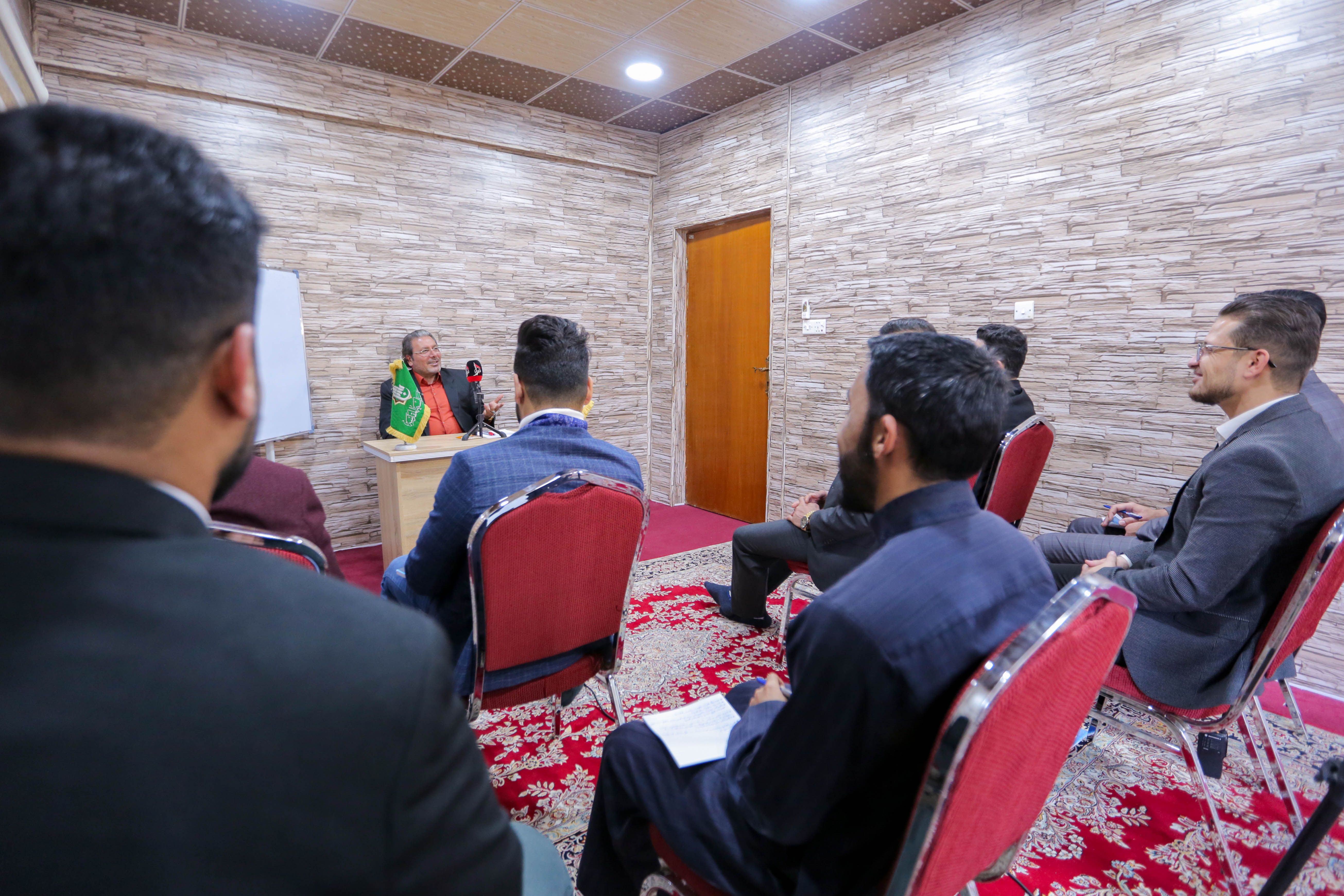 مركز المشاريع القرآنية يقيم دورة تخصصية ضمن المشروع الوطني لإعداد القراء في العراق