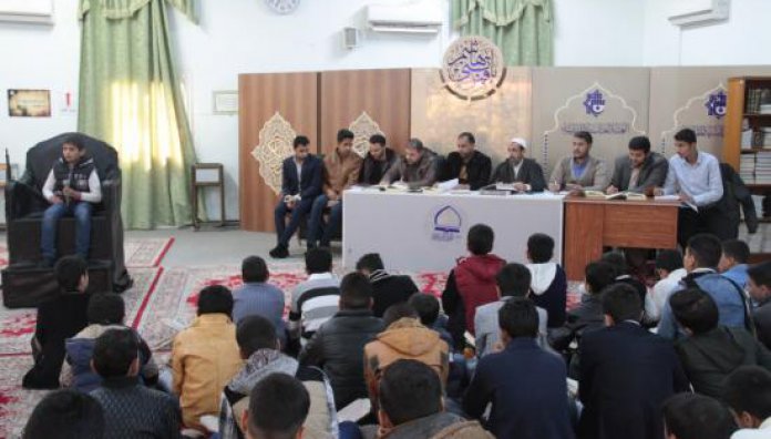 معهد القرآن الكريم يباشر بالمسابقة التمهيدية الثانية لحفظة الكتاب المجيد