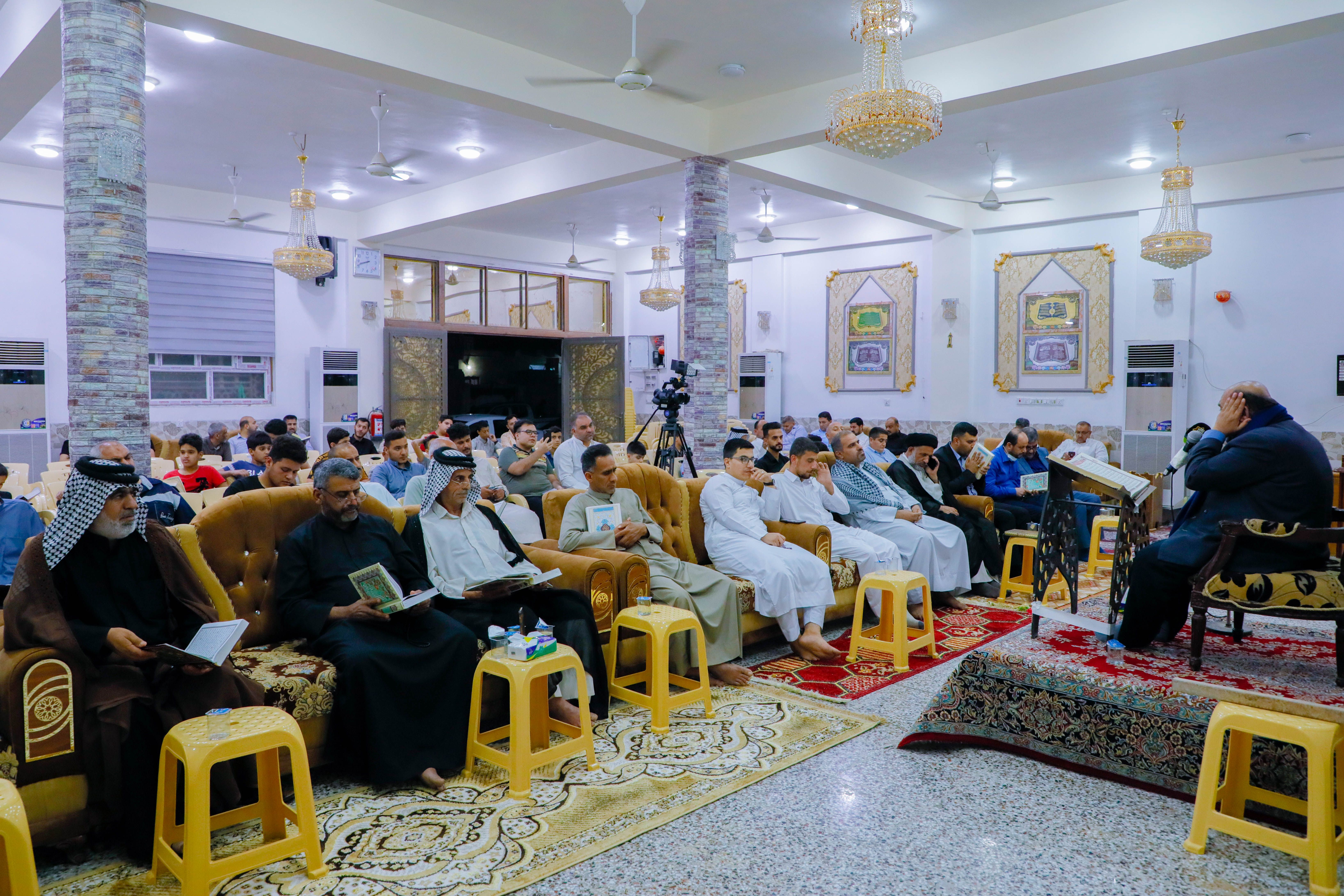 فرع المعهد في قضاء الهندية يقيم محفلًا قرآنيًا بمشاركة نخبة من القرّاء