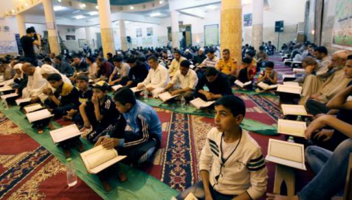 معهد القرآن الكريم يشارك في المحفل الشهري للجنة إحياء القرآن الكريم في القلوب بمحافظة واسط