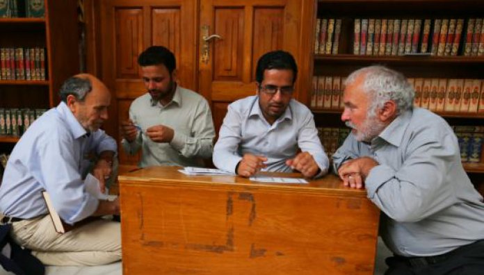 معهد القرآن الكريم في العتبة العباسية يقوم بمشروع  تعليم القراءة الصحيحة لزائرين في الزيارة الشعبانية
