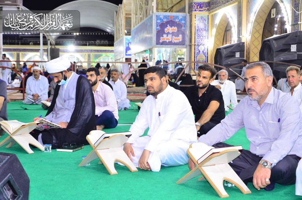 مزار زيد الشهيد (عليه السلام) يحتضن محفلاً قرآنيًا مباركًا أحياءً للشهر الفضيل