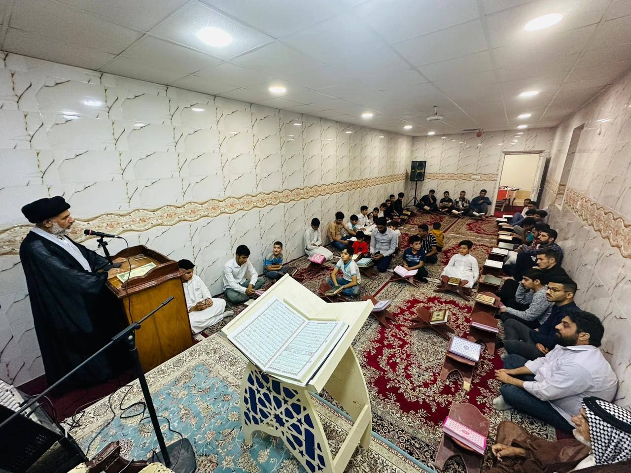 ضمن محافله الدورية معهد القرآن الكريم يقيم محفلًا قرآنيًا في قضاء الهندية