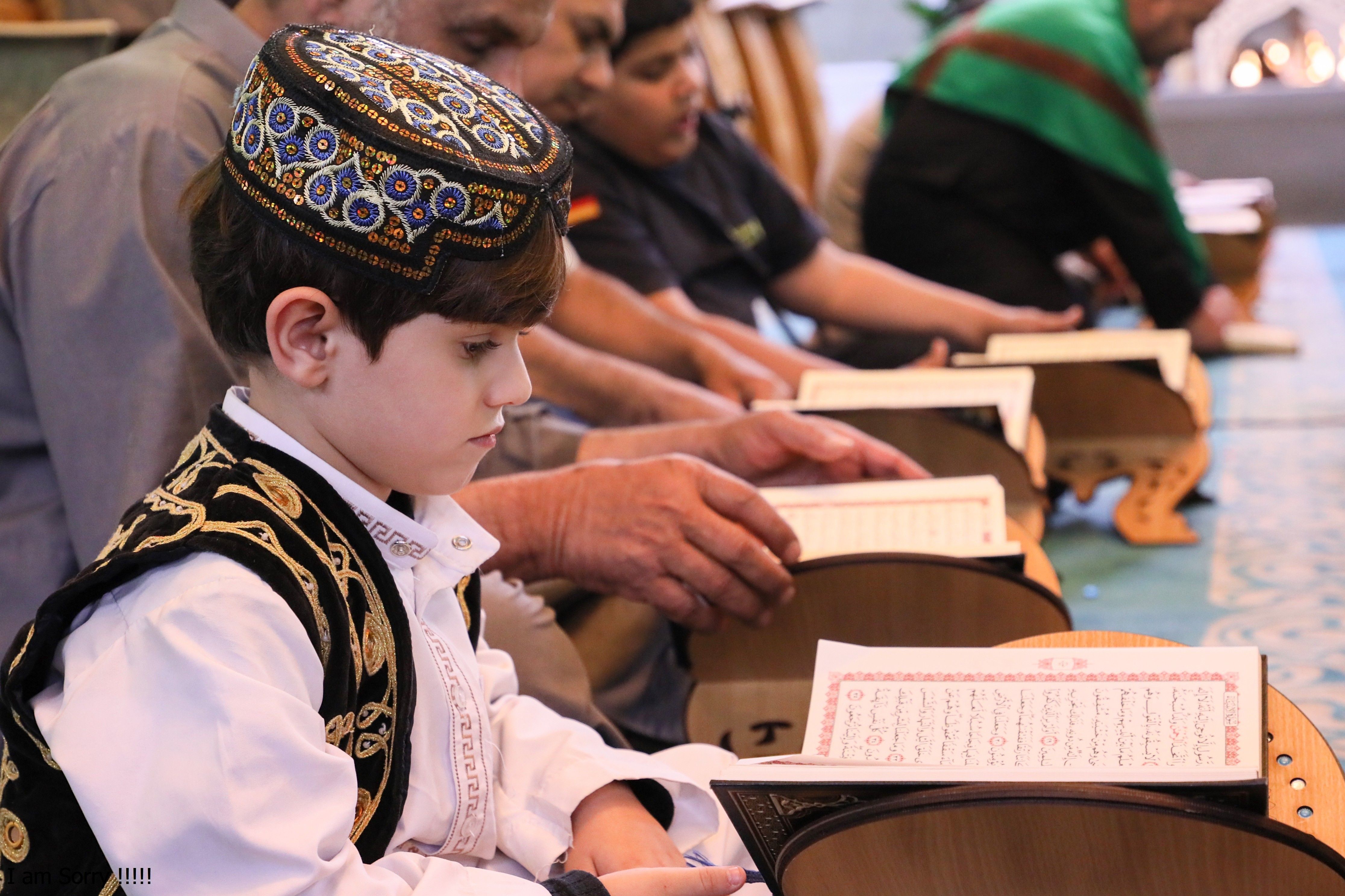 مدير معهد القرآن الكريم يتابع عمل النشاطات القرآنية في بغداد
