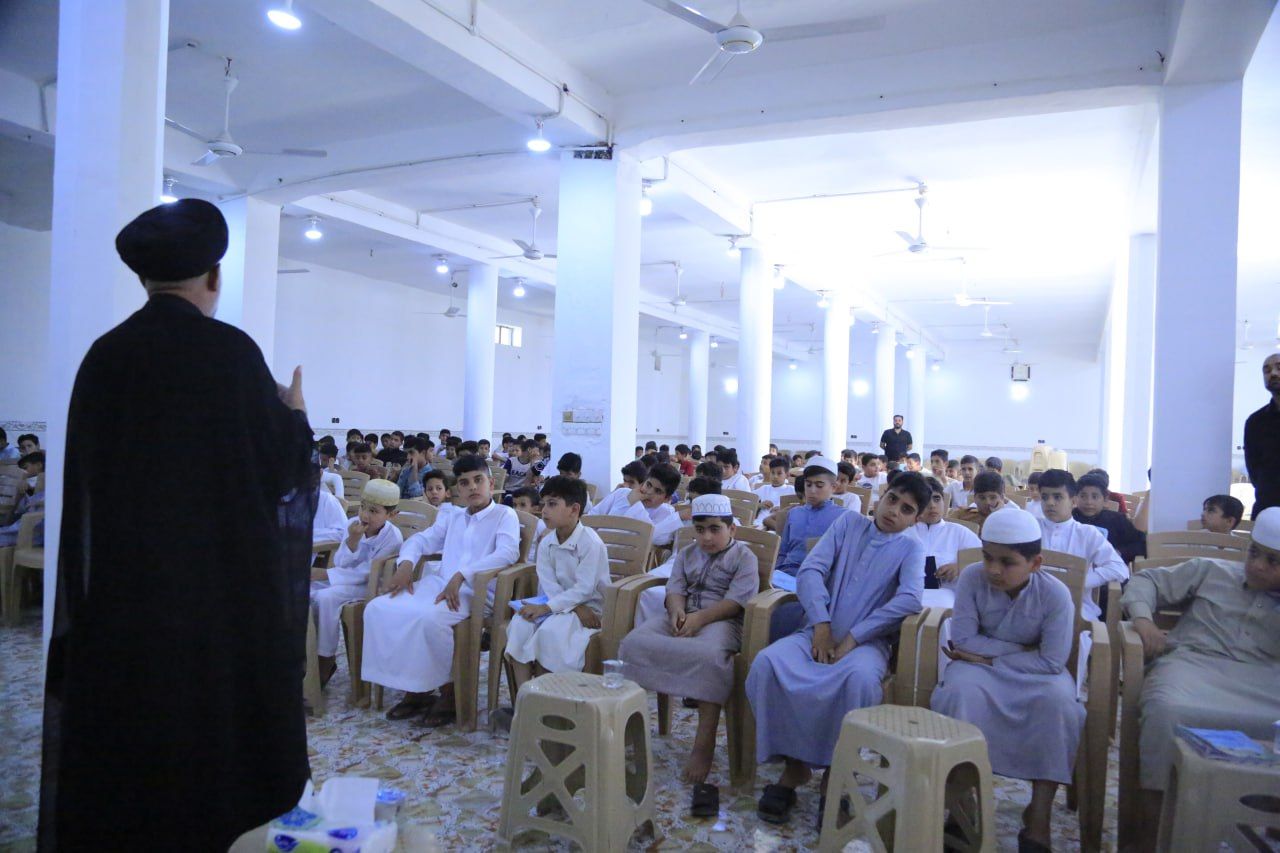 بـعنوان (علوم الباقر -عليه السلام-) معهد القرآن الكريم ينظم ندوة معرفية في قضاء الهندية
