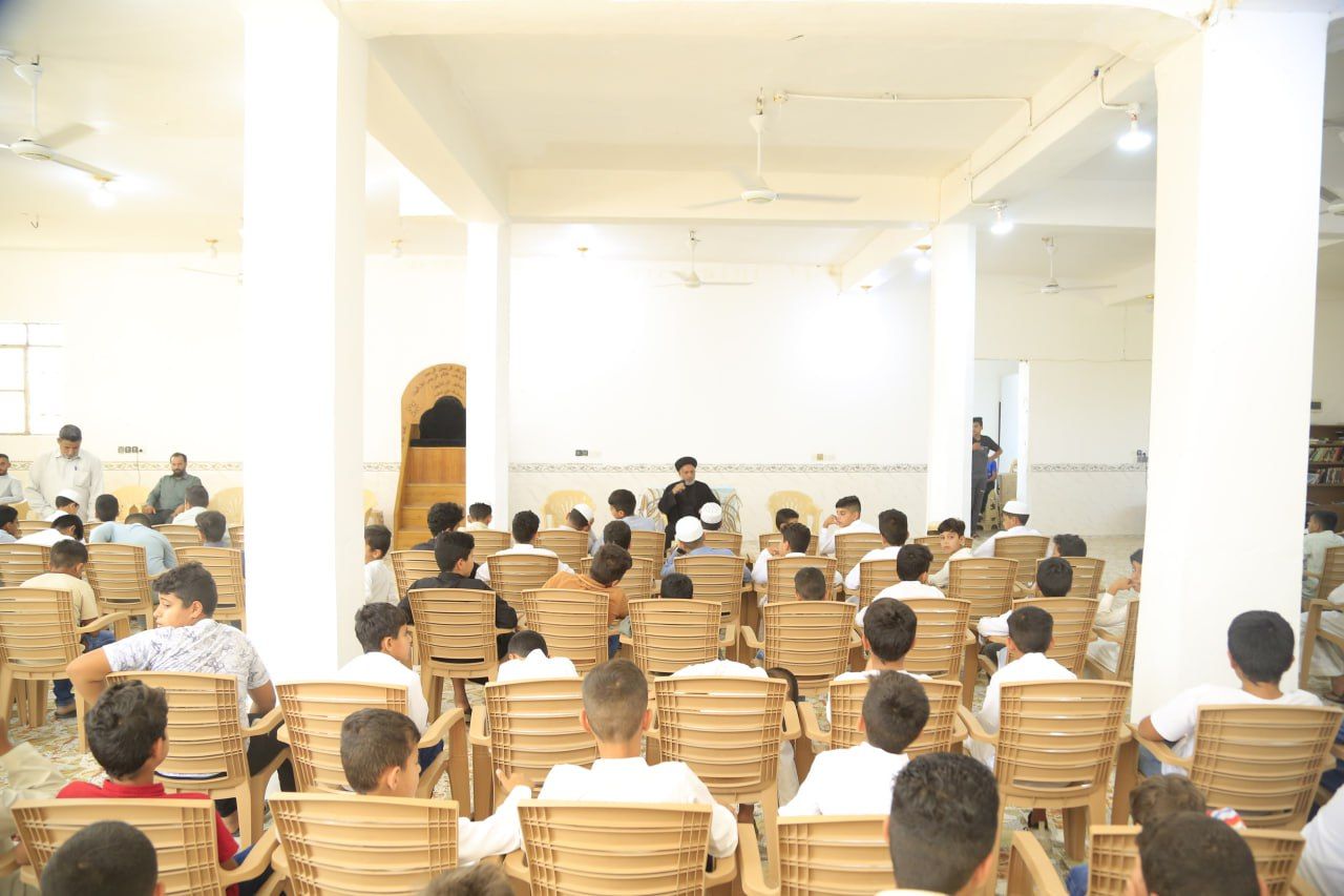 بـعنوان (علوم الباقر -عليه السلام-) معهد القرآن الكريم ينظم ندوة معرفية في قضاء الهندية