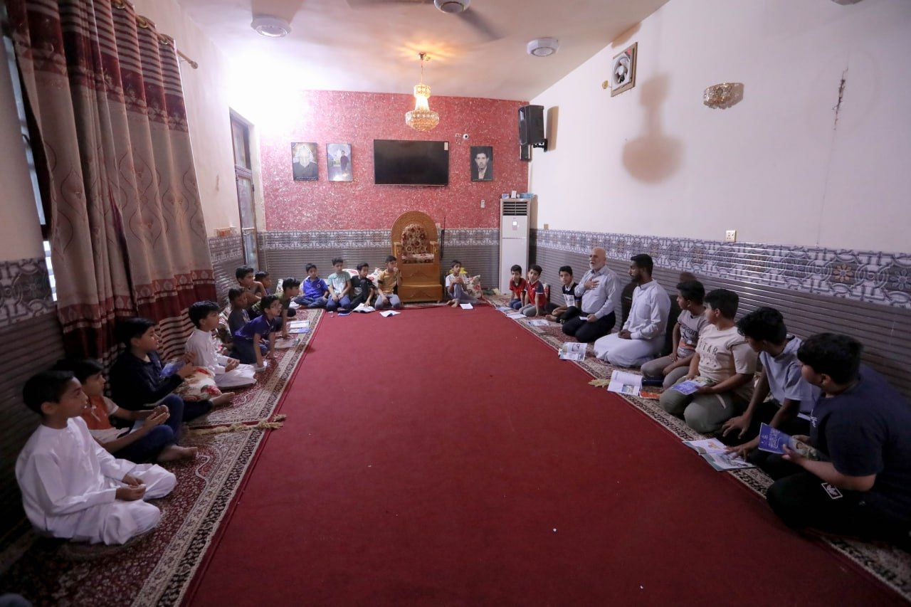لطلبة الدورات الصيفية .. العتبة العباسية توفر بيئة تعليمية متكاملة في مساجد كربلاء