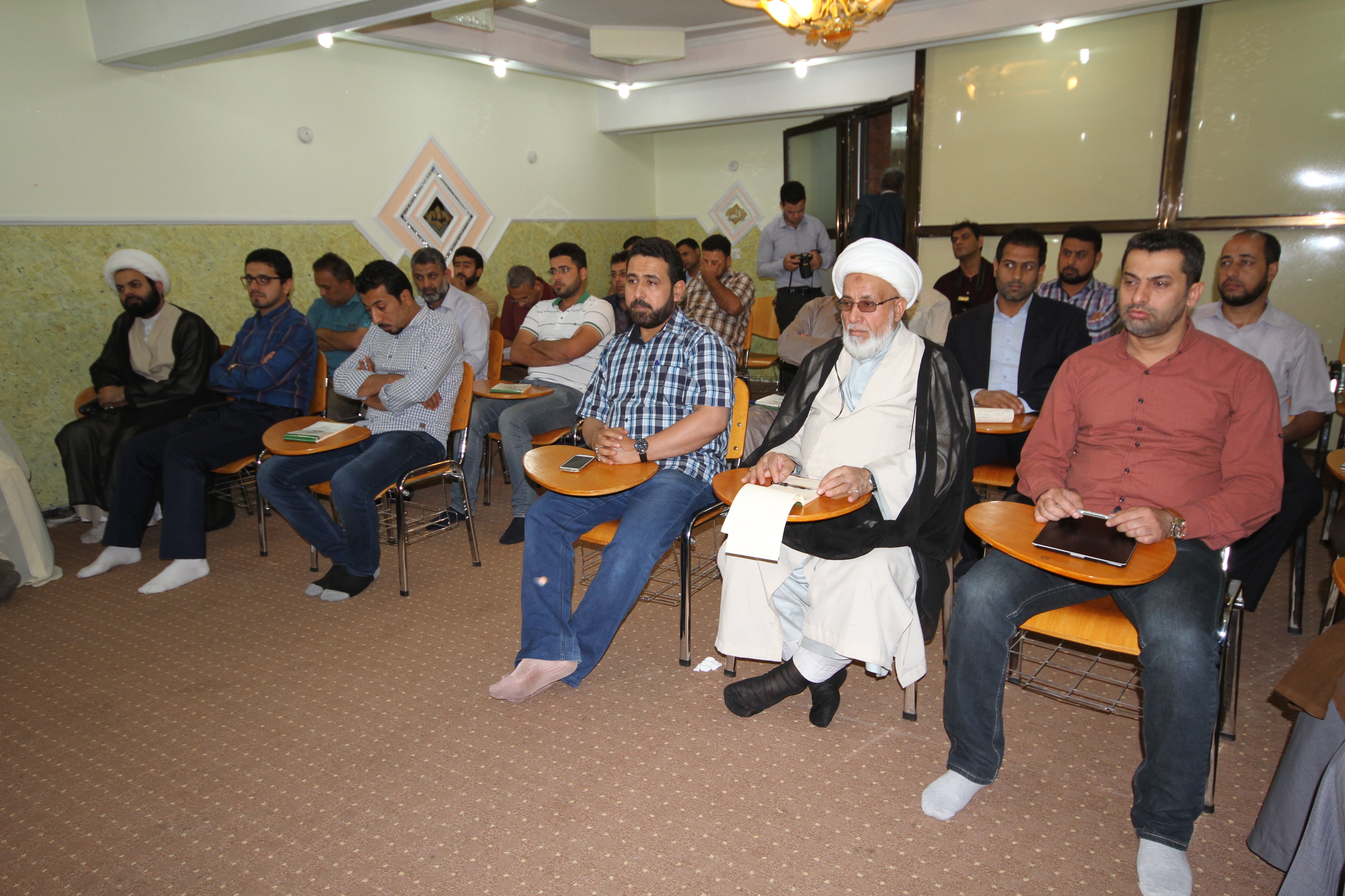 معهدُ القرآنِ الكريم في العتبة العبّاسيّة المُقدّسة يختتم دورة لأساتذة مدارس الوقف الشّيعيّ