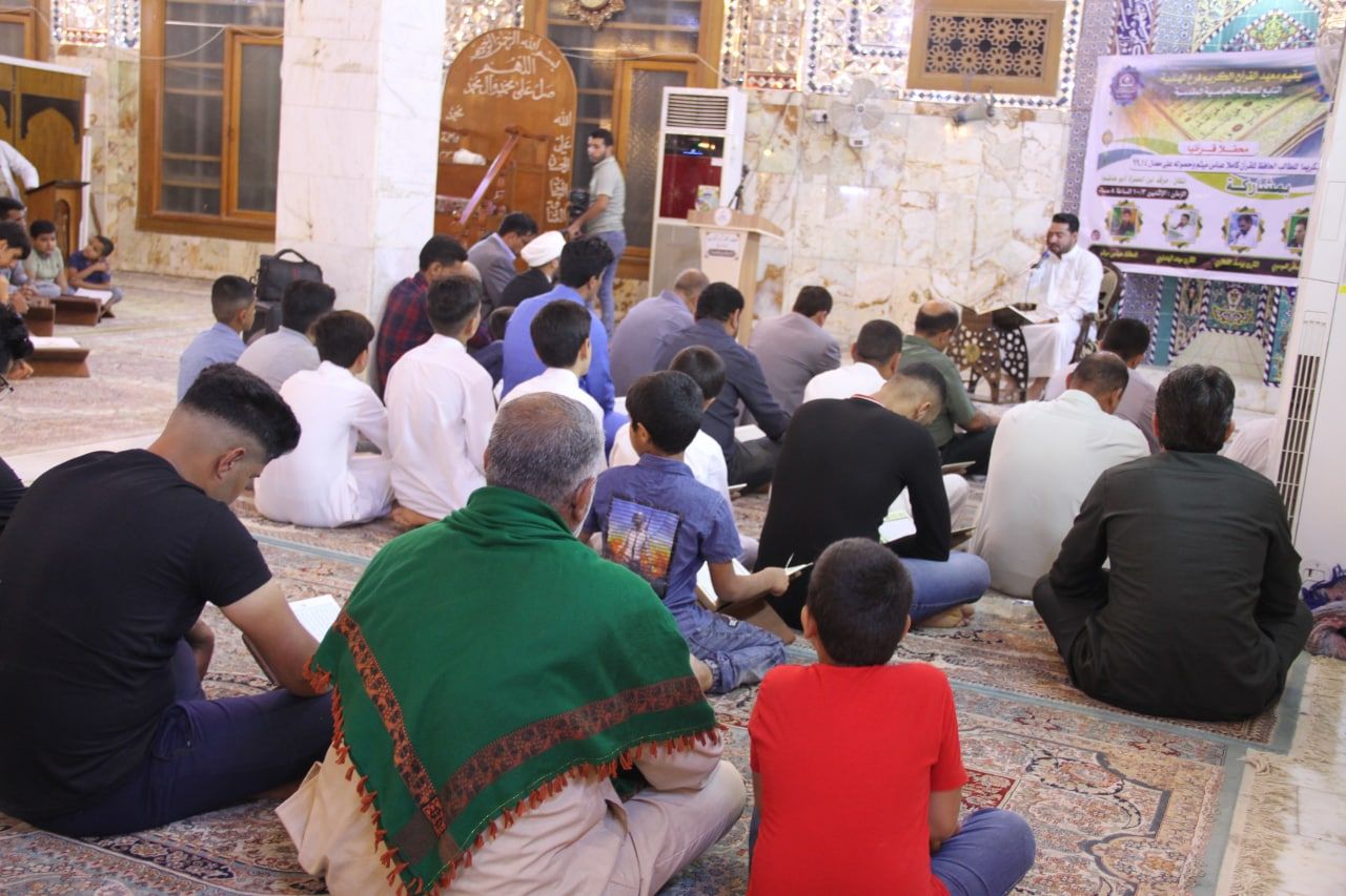 معهد القرآن الكريم فرع الهندية يحتفي بأحد طلبته لحصوله على معدل (99,14) في السادس الإعدادي