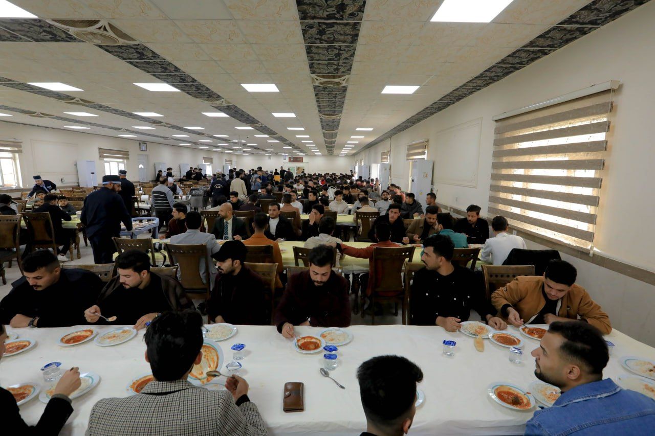 المَجمَع العلميّ ينظم برنامجًا دينيًا لطلبة جامعة كربلاء في سامراء