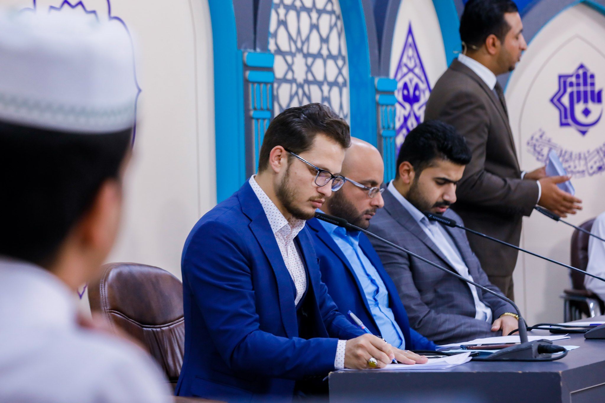 مركز المشاريع القرآنية يقيم مسابقة قرآنية فرقية خاصة بطلبة مشروع أمير القراء الوطني