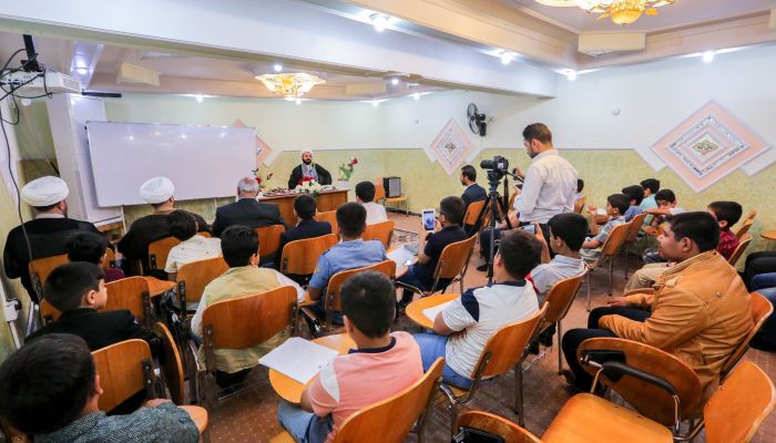 تزامناً مع الولادات الميمونة في شهر شعبان الخير معهد القرآن الكريم يختتم مشروع المبلغ القرآني