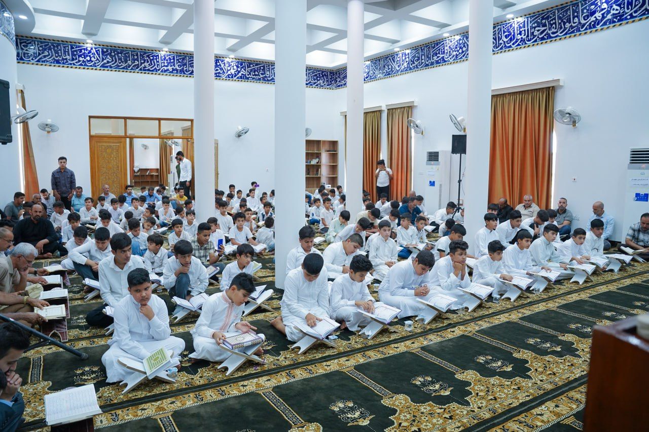المجمع العلمي يقيم محفلاً قرآنياً في جامعة بابل