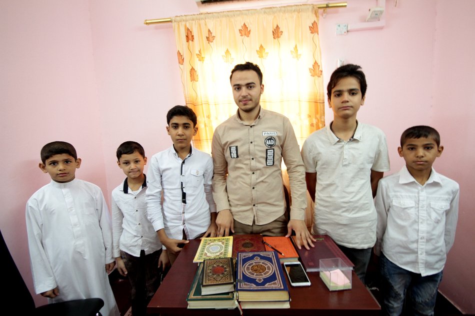 وحدة التحفيظ في معهد القرآن الكريم عطاءٌ مستمر