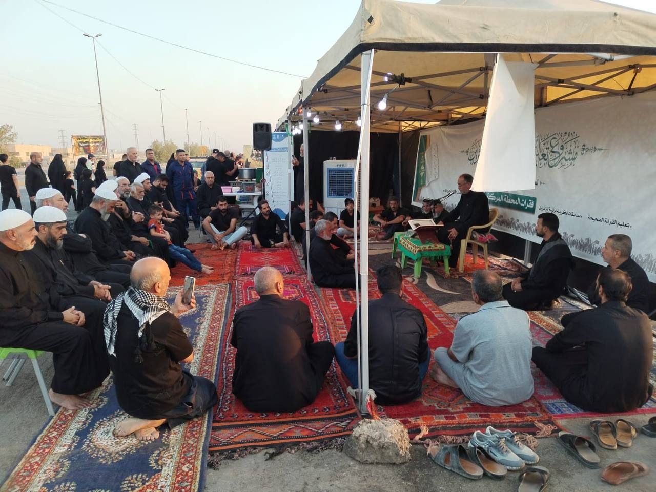 المَجمَع العلميّ يقيم محفلاً قرآنياً في قضاء الحسينية ببغداد