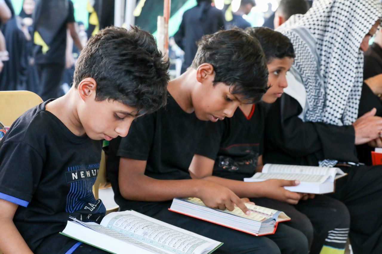 ضمن برامج المحطات التعليمية المَجمَع العلميّ يقيم محفلاً قرآنيًا في المثنى
