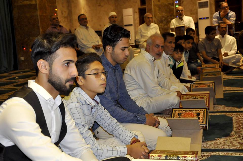 ضمن فعاليات الدورة التطويرية الأولى للموهوبين الشباب أقيم محفل قرآني مبارك بمشاركة مجموعة من طلبتها 
