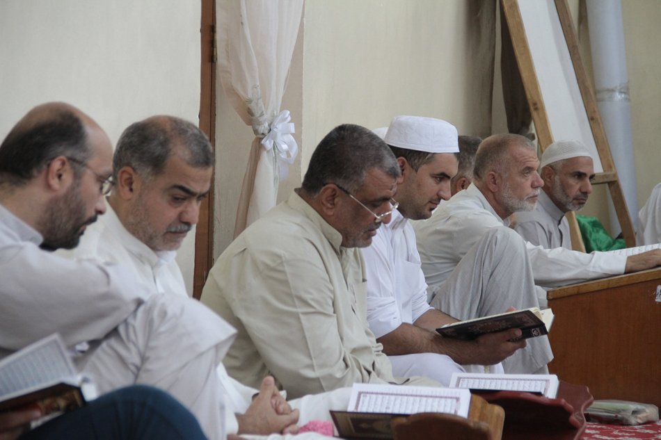 معهد القرآن الكريم يقيم دورتهُ التطويرية في مجال الصوت والنغم القرآني