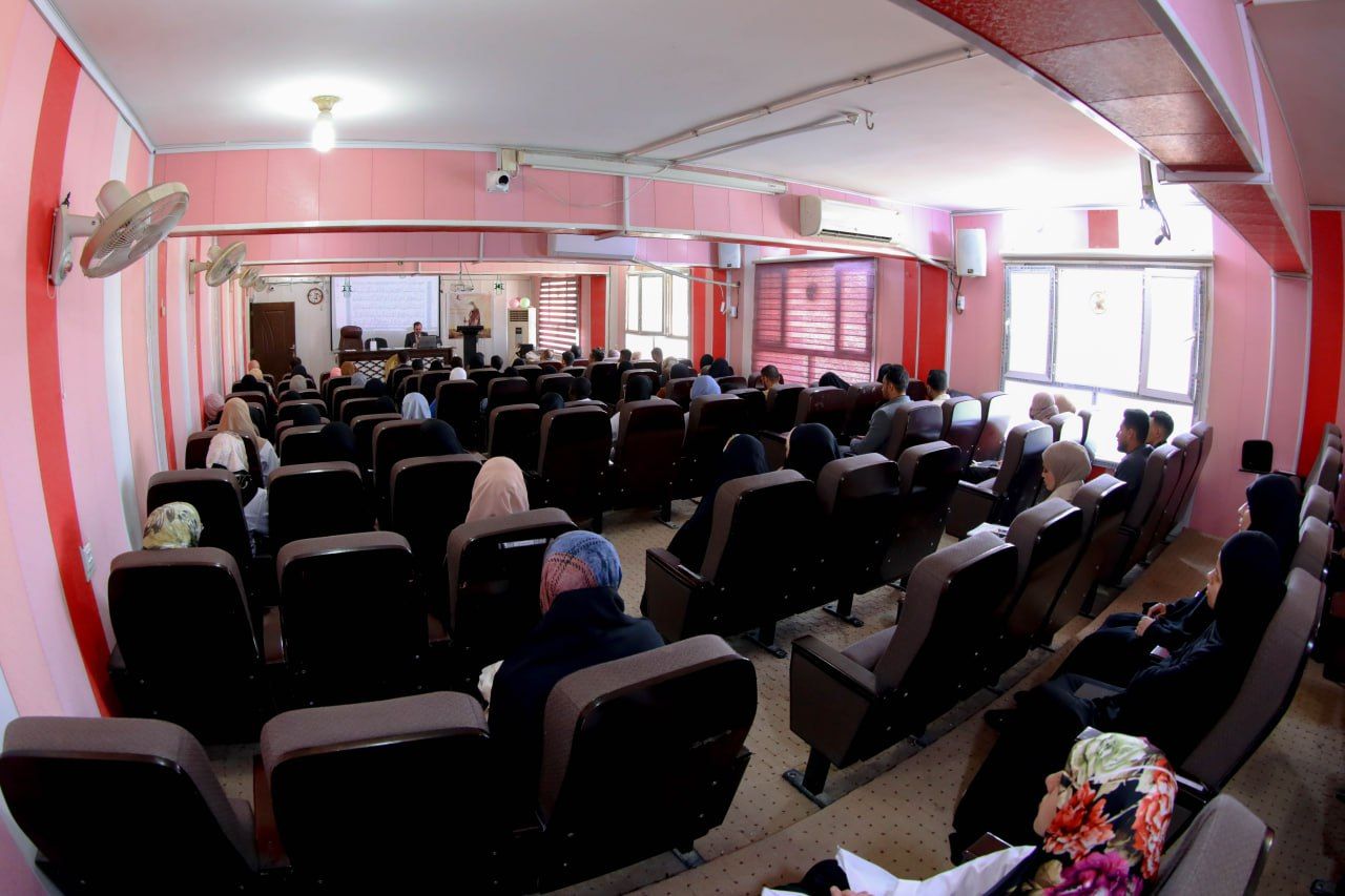 كلية التمريض والمَجمَع العلميّ ينظمان مسابقة قرآنية لطلبة جامعة كربلاء