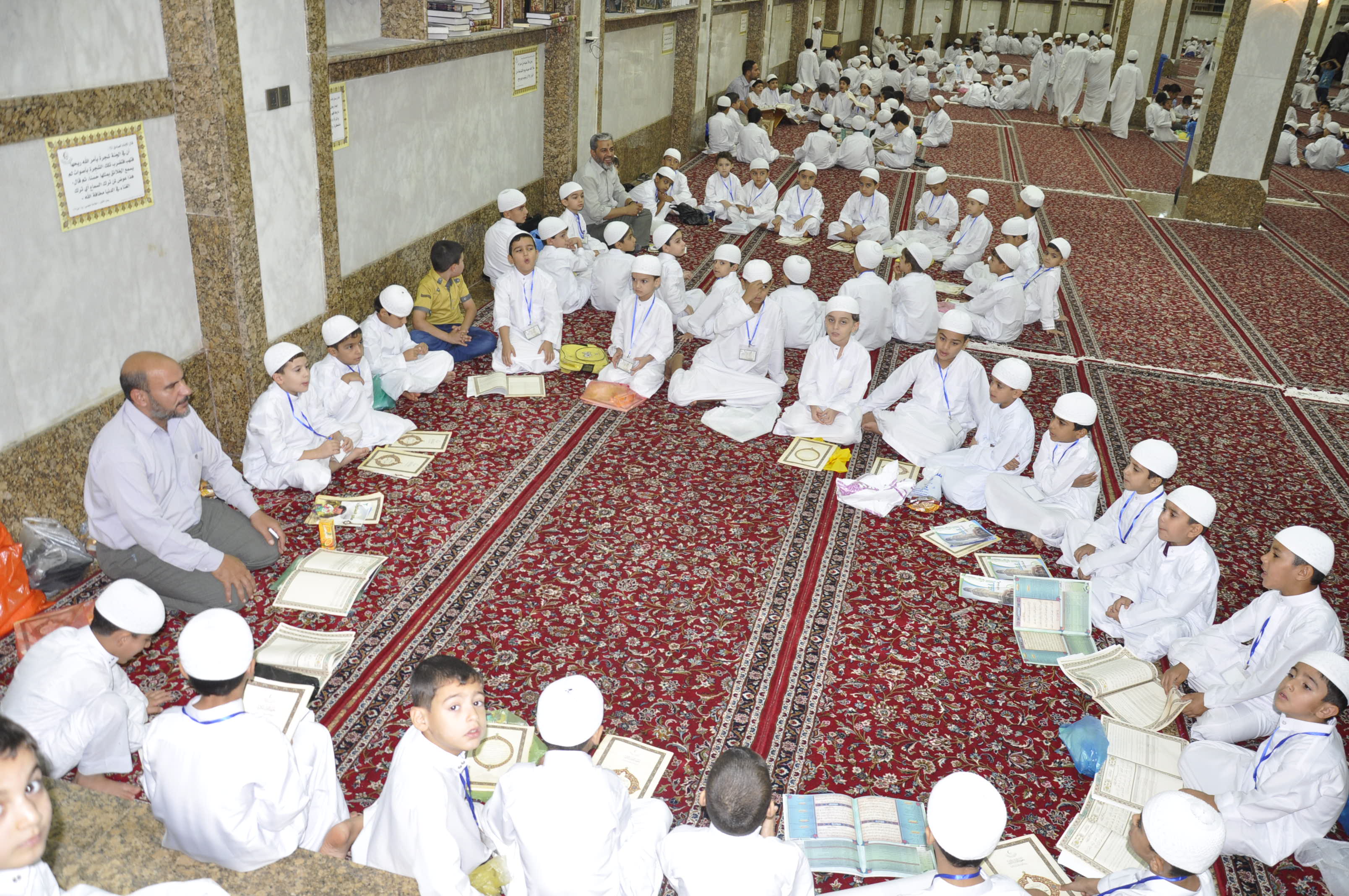 أكثر من 9000 طالب يشارك في الدورات الصيفية لمعهد القرآن الكريم