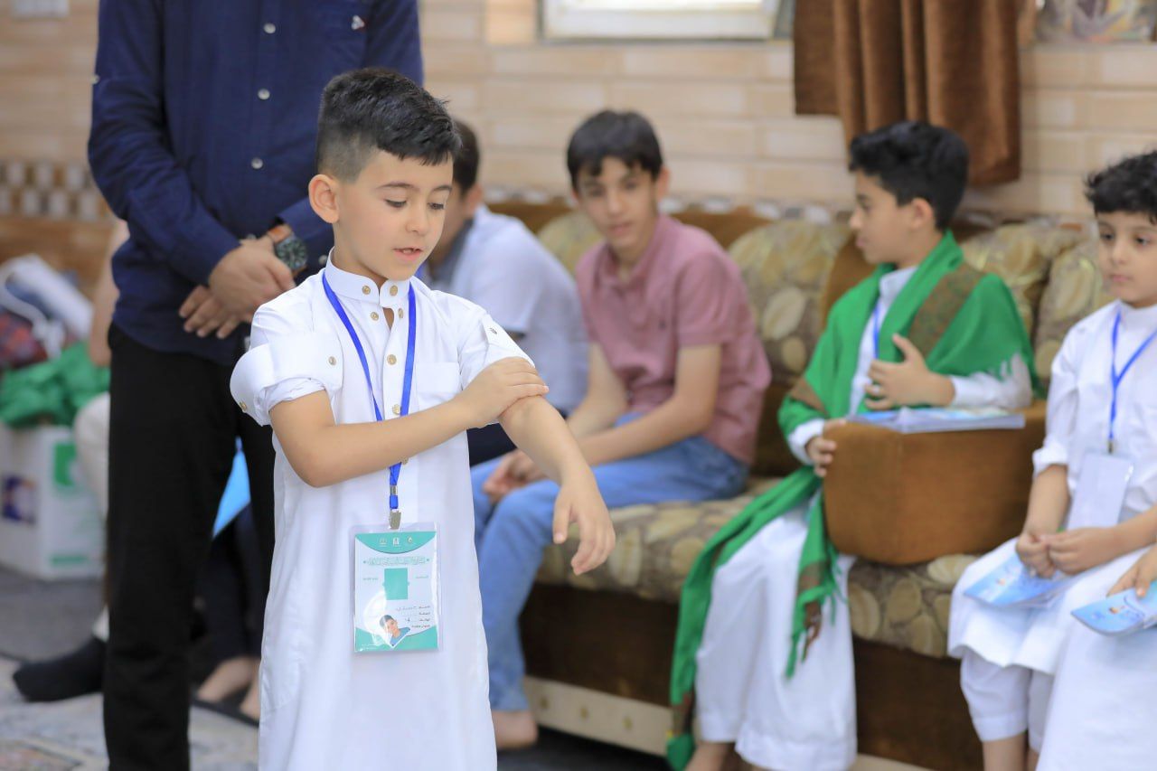 دروس عملية تقدم لطلبة الدورات القرآنية الصيفية لضمان تعليم جيد
