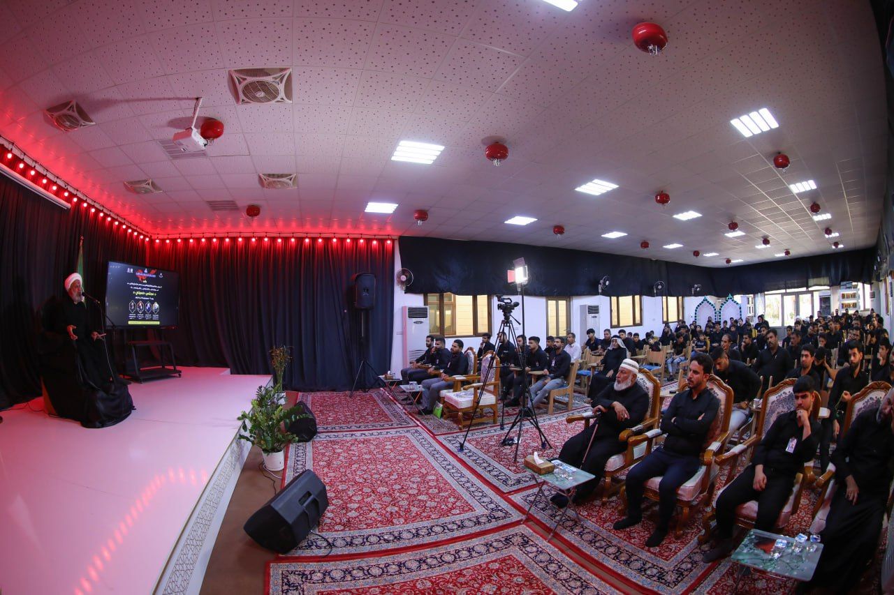 معهد القرآن الكريم يقيم مجلس عزاء عاشورائي بمشاركة نخبة من الفضلاء