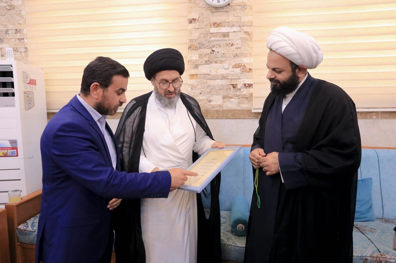 ضمن برنامجه التطويري ملاك معهد القرآن الكريم يتشرف بزيارة النجف الأشرف