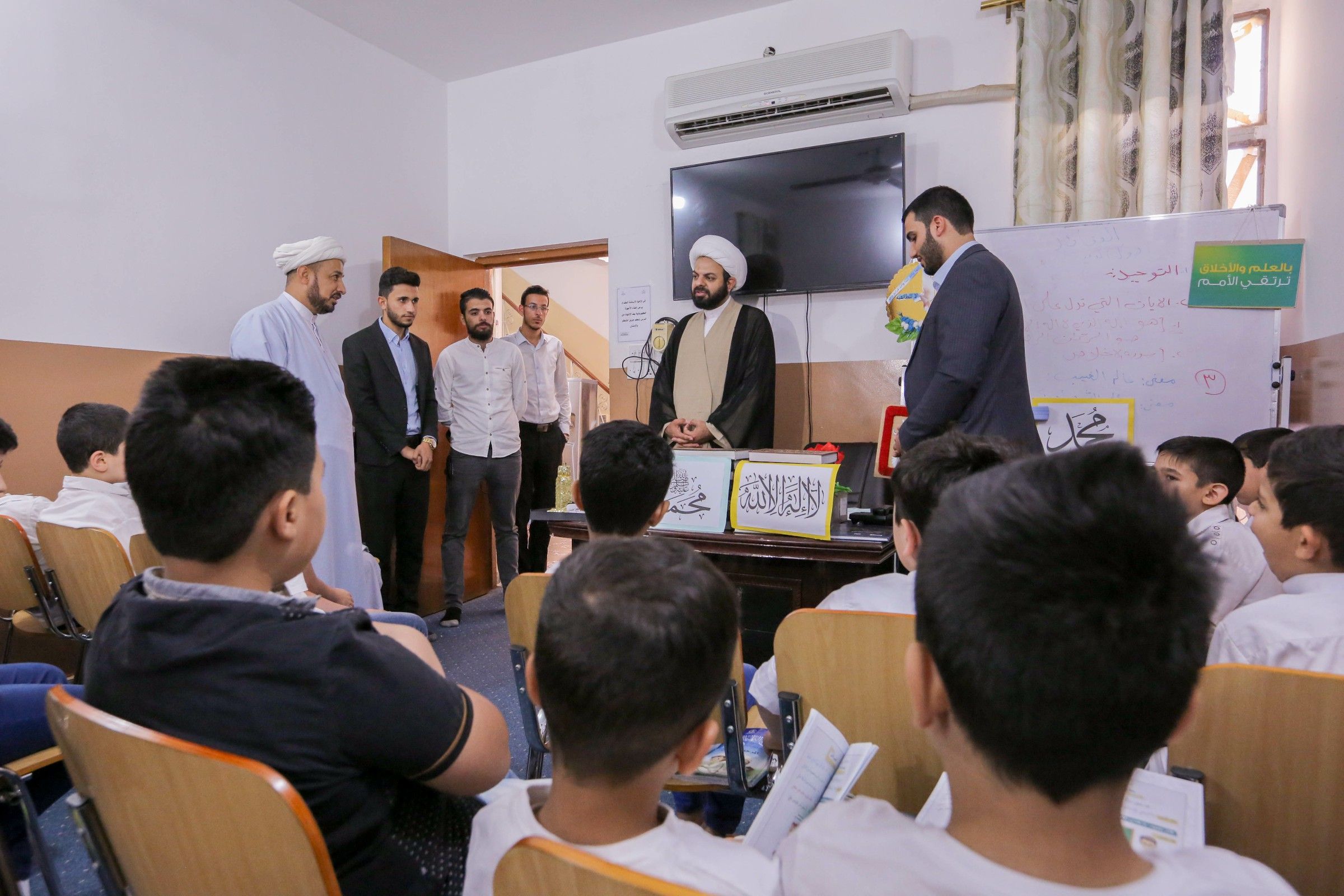 مدير معهد القرآن الكريم: إقبال الطلبة وتفاعلهم مع المشروع يدفعنا لبذل كل الجهود بغية خدمتهم وتعليمهم.