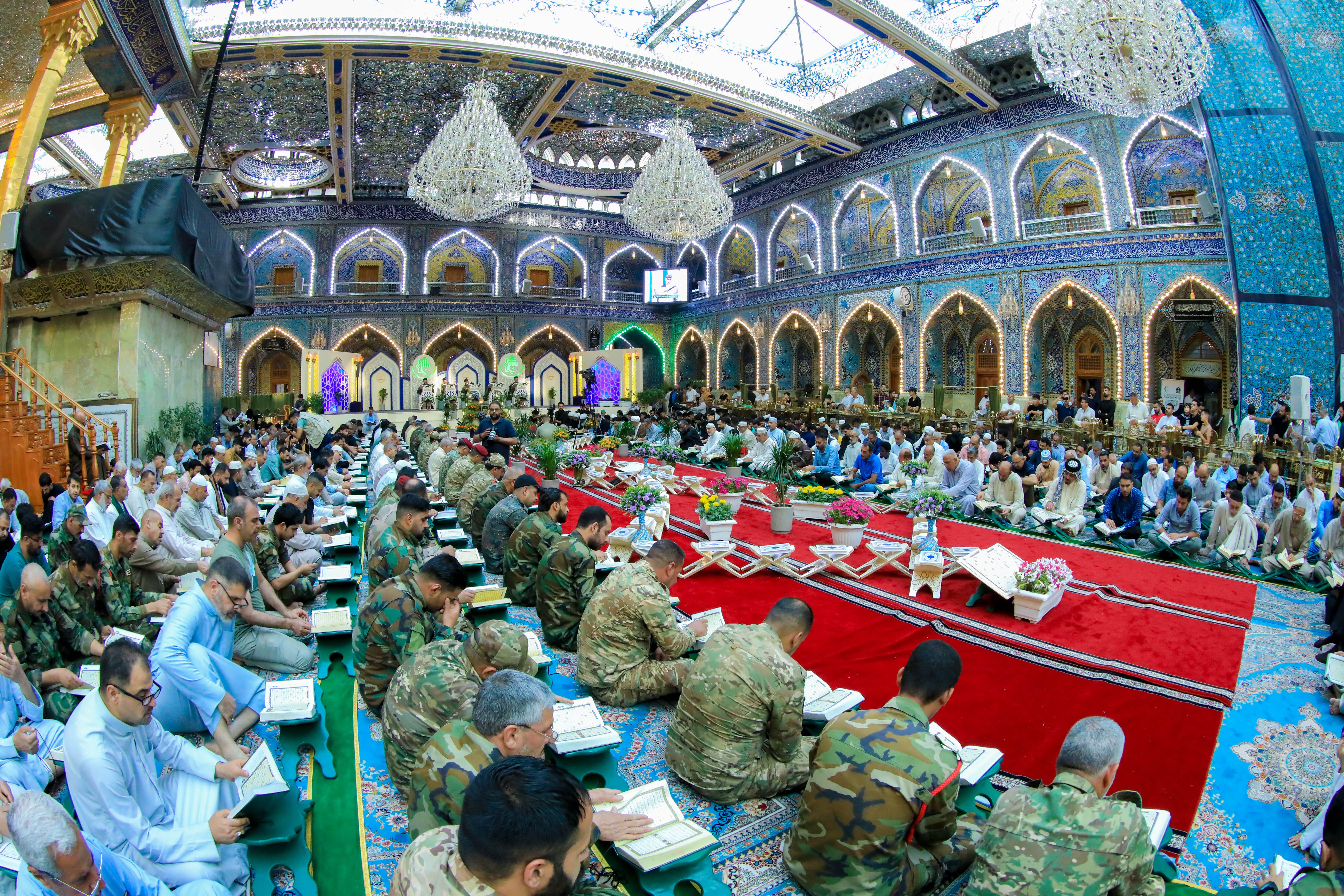 منتسبو القوات الأمنية تصدح أصواتهم في الختمة القرآنية الرمضانية المرتلة