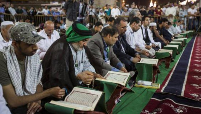 معهد القرآن الكريم يقيم أمسية قرآنية بهيجة ضمن فعاليات مهرجان ربيع الشهادة الثقافيّ العالمي الثاني عشر.