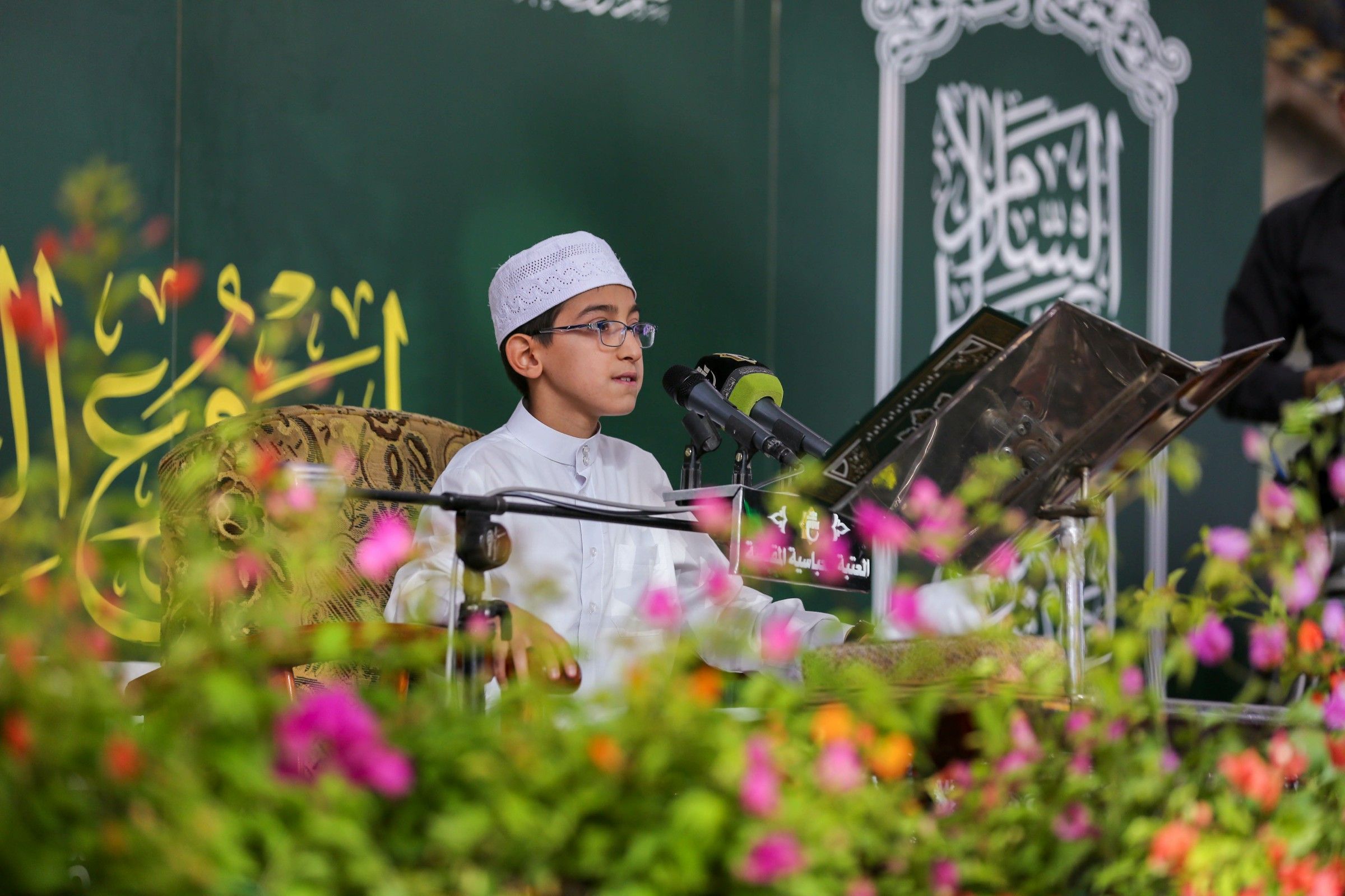 العتبة العباسية المقدسة تحتفي بتخرج أكثر من 22,000 طالب من مشروع الدورات القرآنية الصيفية