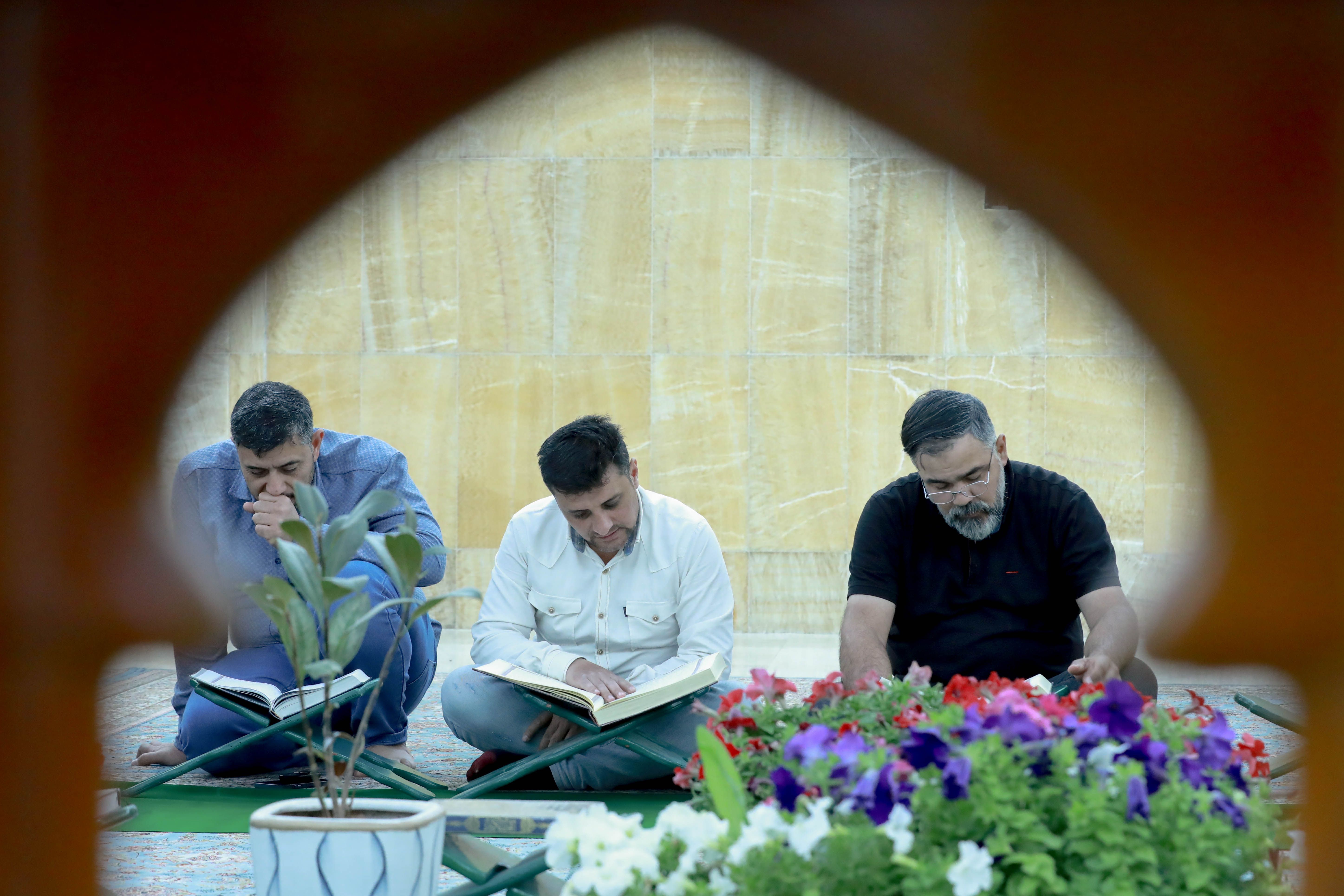 المَجمّع العلمي ومقام الإمام المهدي يقيمان جلسة تعليمية للمؤمنين