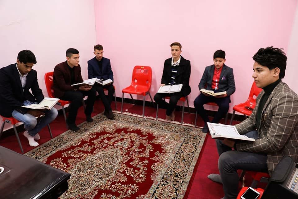 مركز المشاريع القرآنية يطلق برنامجه للفترة الربيعية والمتضمن دورات تاهيلية وتطويرية مع مشروع امير القراء الوطني