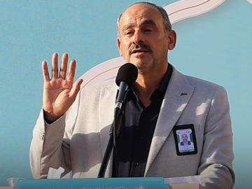 يحدث الآن.. نحو 5000 طالبٍ من 64 جامعةً عراقية يؤدّون قَسَم التخرّج  من جوار مرقد أبي الفضل العباس (عليه السلام)..
