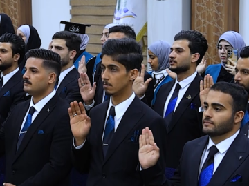 جامعة العميد تحتفي بتخرّج الدفعة الخامسة من طلبة كلّية التمريض..