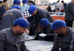 مجمع أبي الفضل العباس (عليه السلام) في طريق (النجف_ كربلاء) يقدم خدماته للزائرين الوافدين لإحياء زيارة النصف من شعبان
