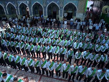 قمر العشيرة يهنئون صاحب الأمر ويبتهلون الى الله بتعجيل ظهوره