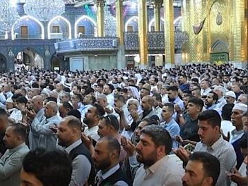 بأكثر من صلاةٍ موحّدة.. الزائرون يؤدّون صلاة عيد الأضحى في صحن مرقد أبي الفضل العبّاس (عليه السلام)