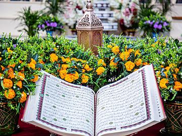 الإنزال والتنزيل في القرآن الكريم 