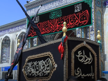 بذكرى شهادته.. تشييع النعش الرمزي للإمام الباقر (عليه السلام) داخل صحنَي مرقدي الإمام الحسين وأخيه أبي الفضل العباس (عليهما السلام).
