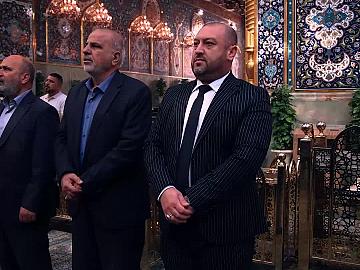 خَدَمة العتبة العبّاسية المقدّسة يؤدّون مراسم الممارسة الولائية في صحن مرقد أبي الفضل العباس (عليه السلام)