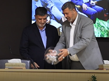 العتبة العبّاسية المقدّسة تكرّم الفائزين بمسابقة أجر الرسالة العالمية الكبرى، ضمن الحفل الختامي لمهرجان رحمة للعالمين الدولي الأوّل