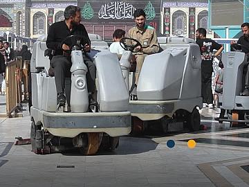 جهود تنظيمية وخدمية مضاعفة يبذلها قسم بين الحرمين الشريفين خدمةً لزائري الأربعين