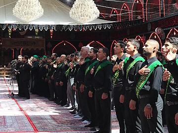 مراسم الممارسة الولائية لخدمة مرقد أبي الفضل العباس (عليه السلام) في الصحن الشريف