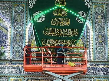 العتبة العباسية المقدسة تنشر مظاهر البهجة والفرح بذكرى مولد الإمام المهدي (عجّل الله فرجه الشريف)